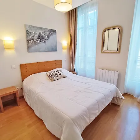 L'Eterlou, T3, Centre Luchon, Wifi, Casier A Skis, Ascenseur, 6 Personnes Bagneres-de-Luchon Exterior photo