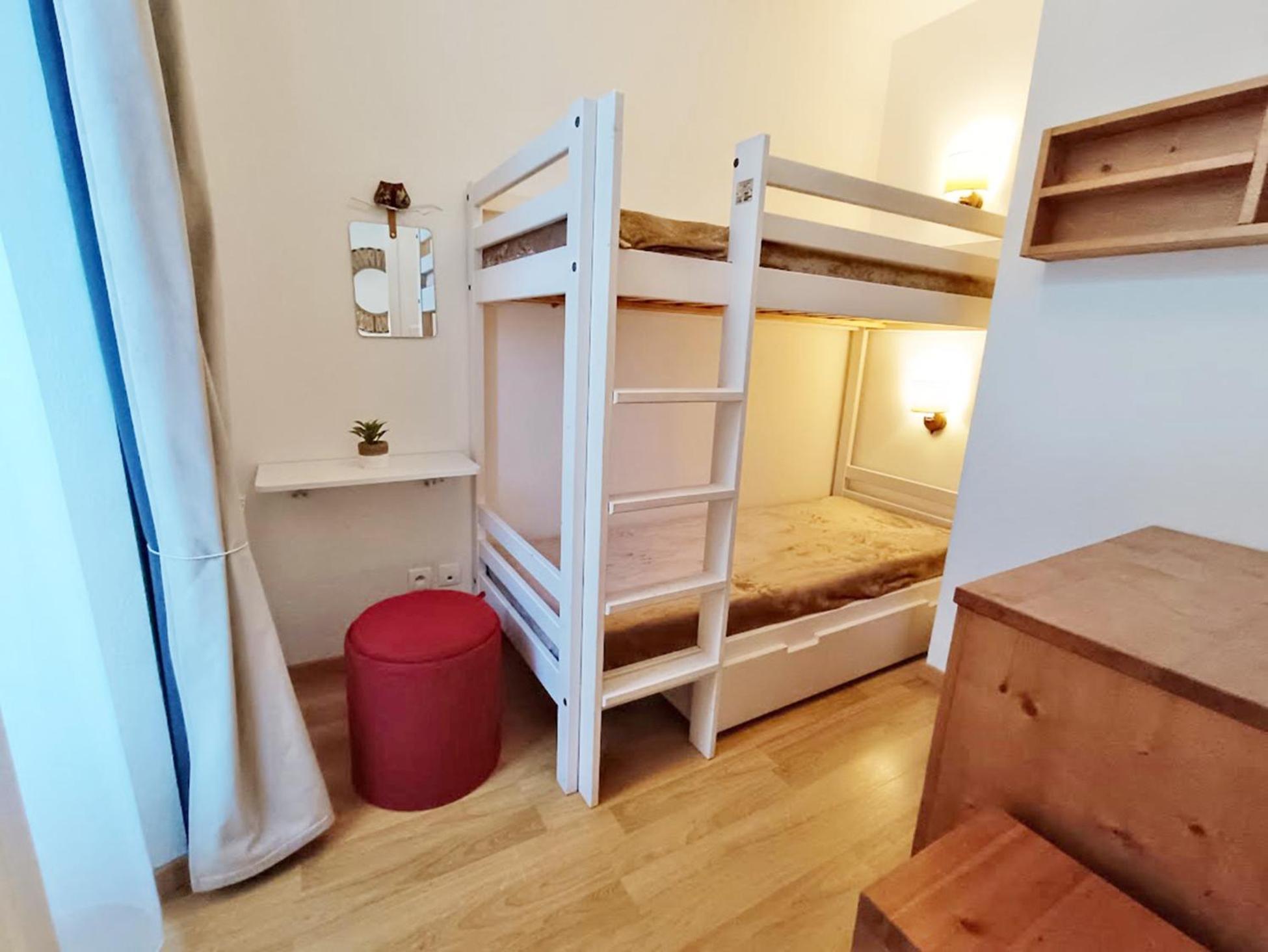L'eterlou, T3, Centre Luchon, Wifi, Casier A Skis, Ascenseur, 6 Personnes